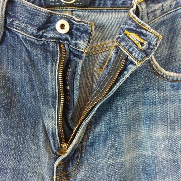 Lucky Brand 181 relaxed Straight distressed five pocket blue denim jeans - Picture 8 of 15